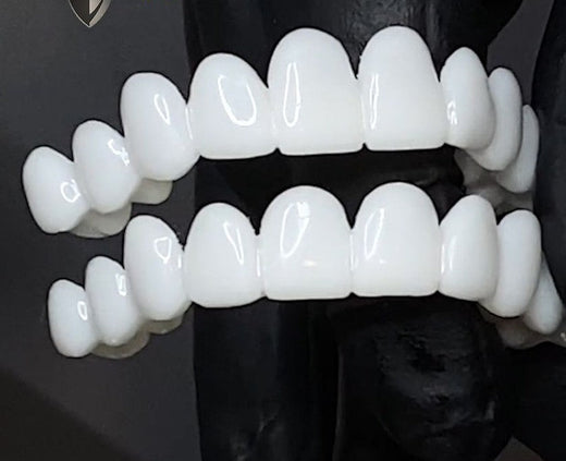 Snap On Teeth Covers, Boil to Fit Cosmetic Resin Veneers to Hide Gaps, Chips & Discolored Teeth